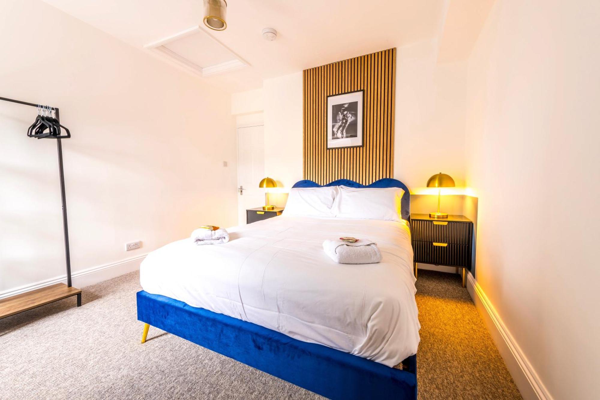 Skyfall With Free Parking For Families & Business By Prescott Apartments 브리스틀 외부 사진