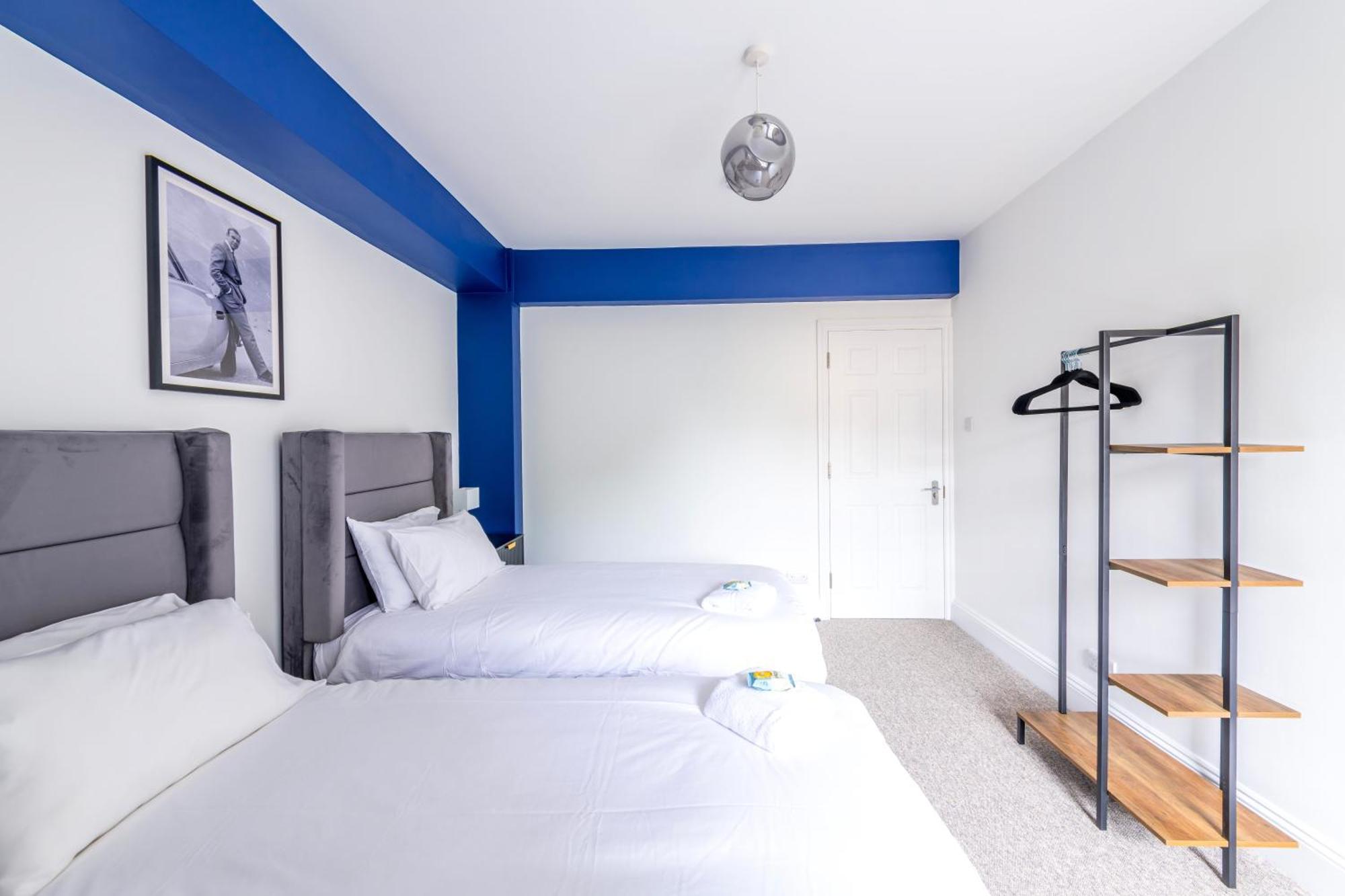 Skyfall With Free Parking For Families & Business By Prescott Apartments 브리스틀 외부 사진
