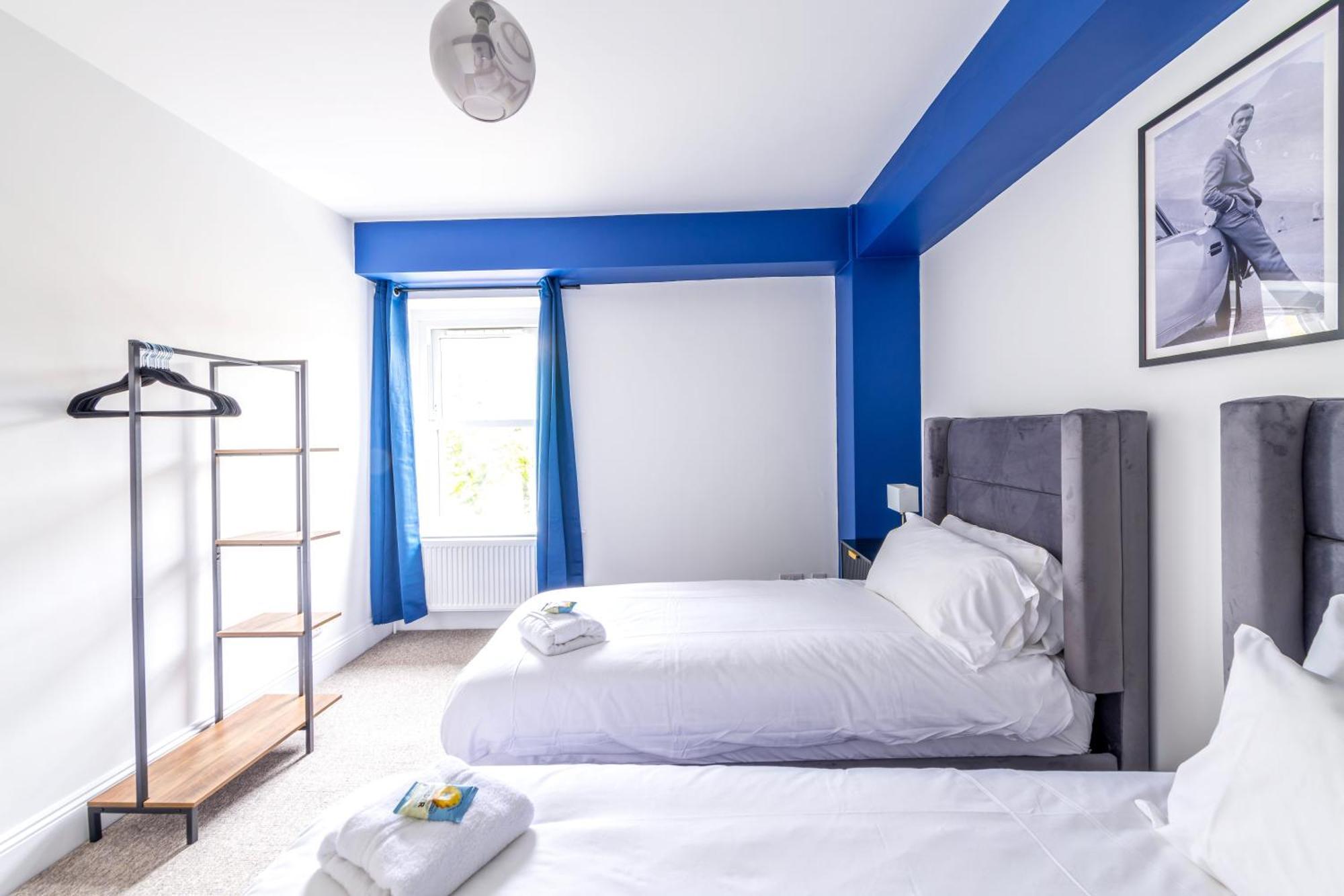Skyfall With Free Parking For Families & Business By Prescott Apartments 브리스틀 외부 사진