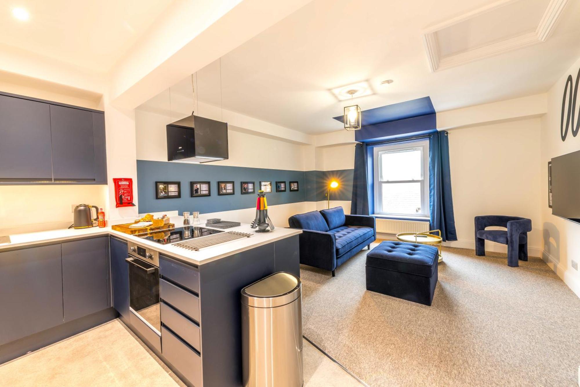 Skyfall With Free Parking For Families & Business By Prescott Apartments 브리스틀 외부 사진